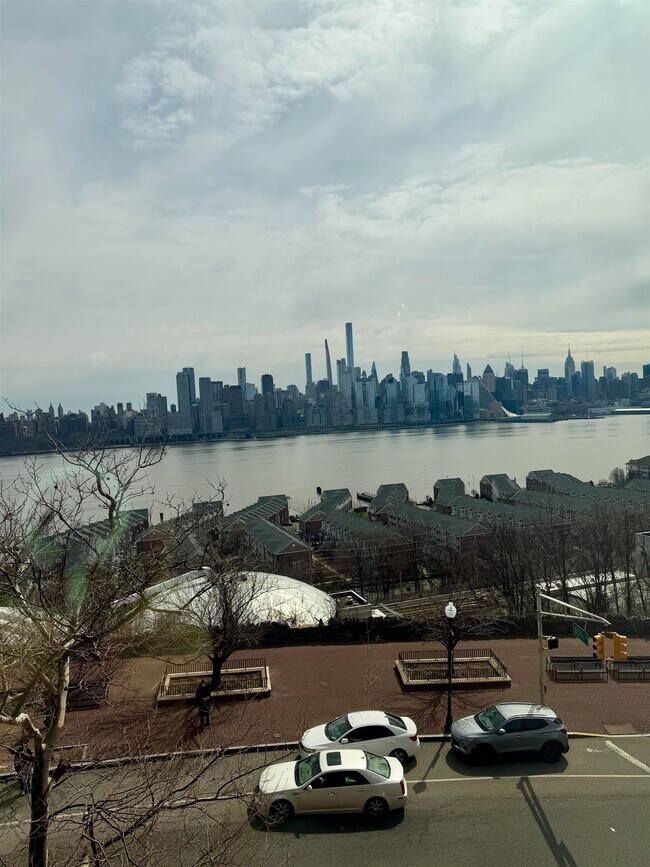 Building Photo - 6515 JFK Blvd E