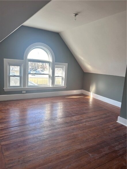 Building Photo - 181 Reynolds Ave