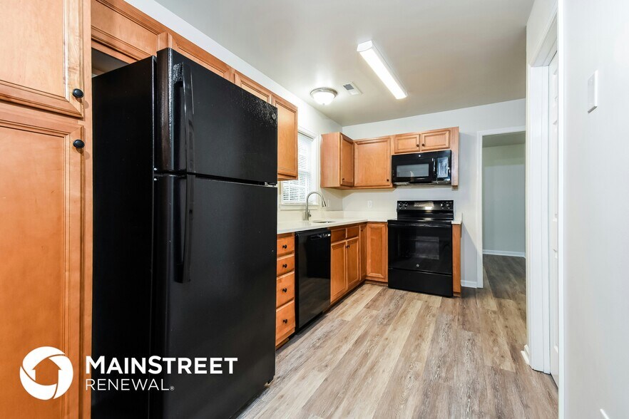 Building Photo - 5934 Bluestem Cir