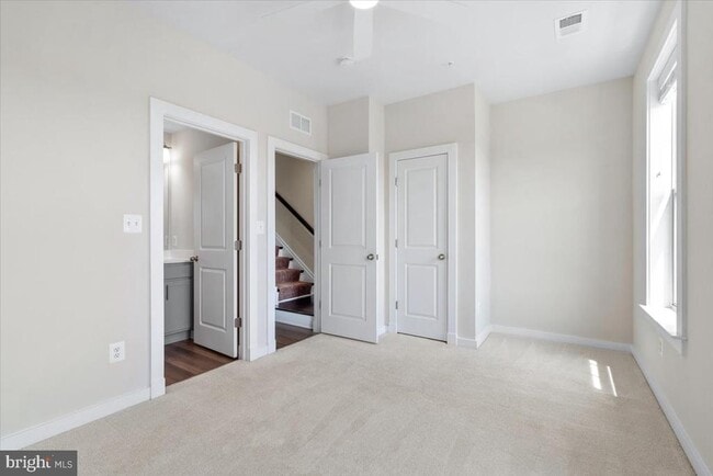 Building Photo - 3606 Timber Green Dr