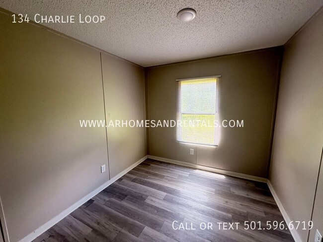 Building Photo - 134 Charlie Loop
