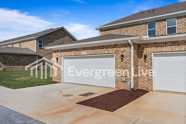 Building Photo - 129 Leggo Ave