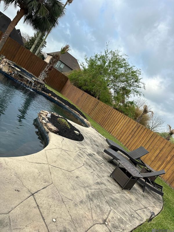 Building Photo - 37313 Mindy Wy Ave