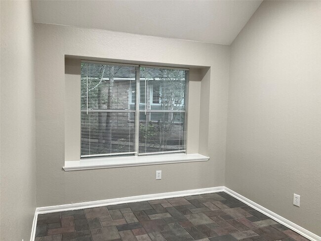 Building Photo - 43 N Merryweather Cir