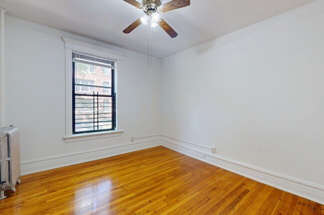 Floorplan - 5401-5403 S. Woodlawn Avenue