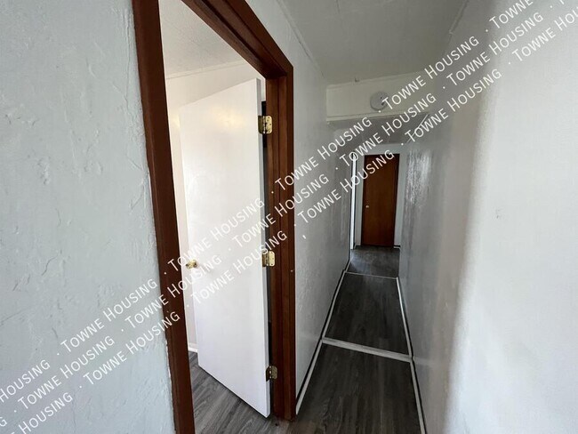 Building Photo - 340 Park Ave