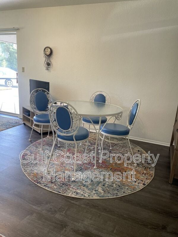 Building Photo - 25068 Harbor View Rd