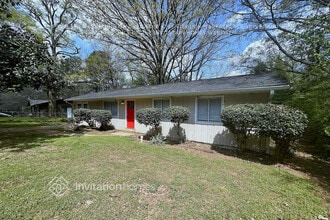 Building Photo - 1728 W Austin Rd