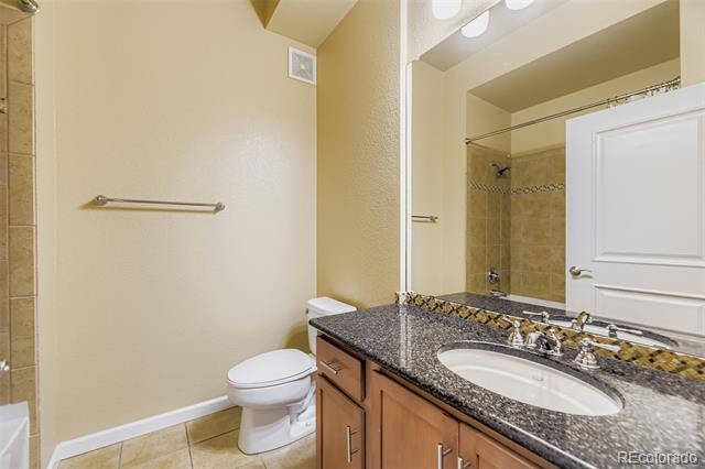 Building Photo - 7865 Vallagio Ln