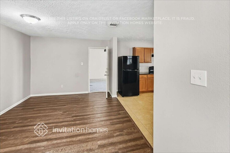 Building Photo - 3603 Fuller Bluff Dr