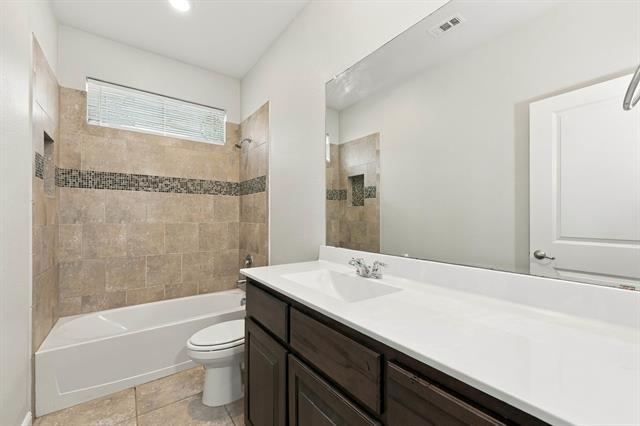 Building Photo - 2614 Lavender Ln