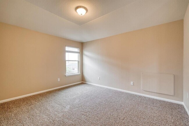 Building Photo - 12207 Walter Vaughn Dr