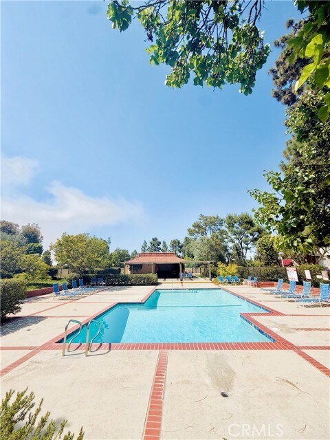 Building Photo - 27939 Ridgebrook Ct