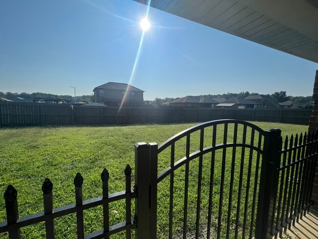 Building Photo - 4 bedroom home in Owens Cross Roads