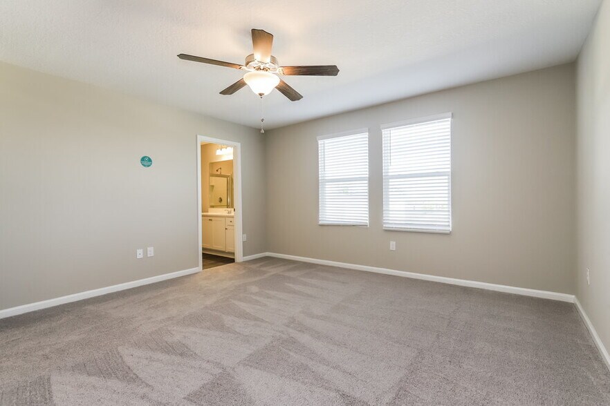 Building Photo - 936 Kelly Fern Lp