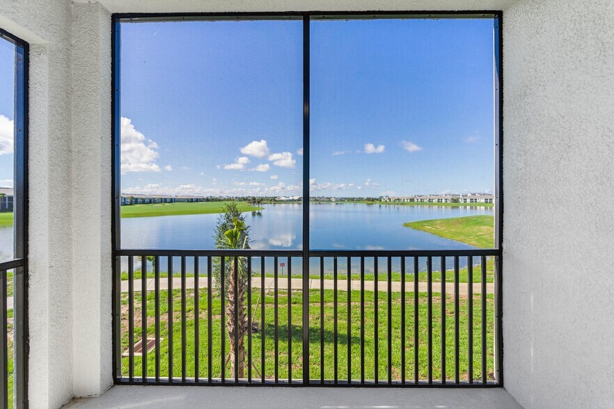 Building Photo - 43977 Boardwalk Loop