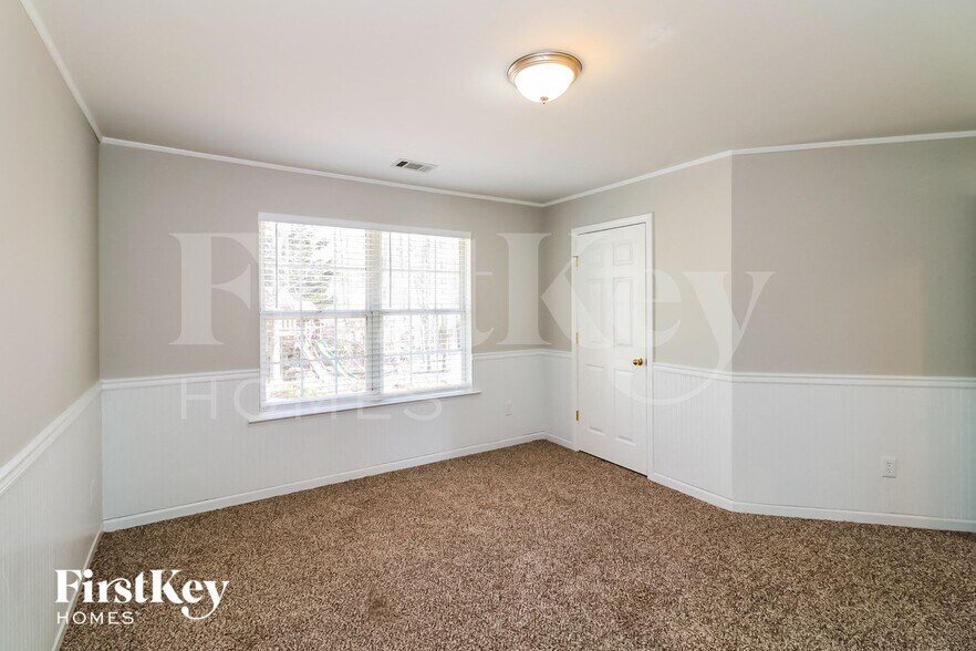 Building Photo - 2991 Summerfield Ct