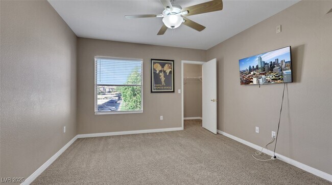 Building Photo - 45 Maleena Mesa St