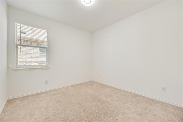 Building Photo - 7904 Blue Heron Ln