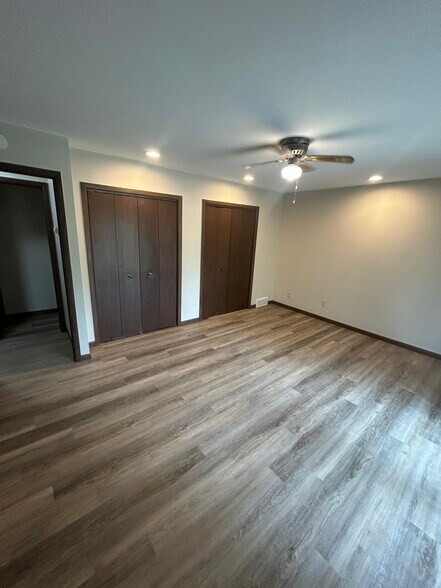 Building Photo - 3001 Churchill Dr