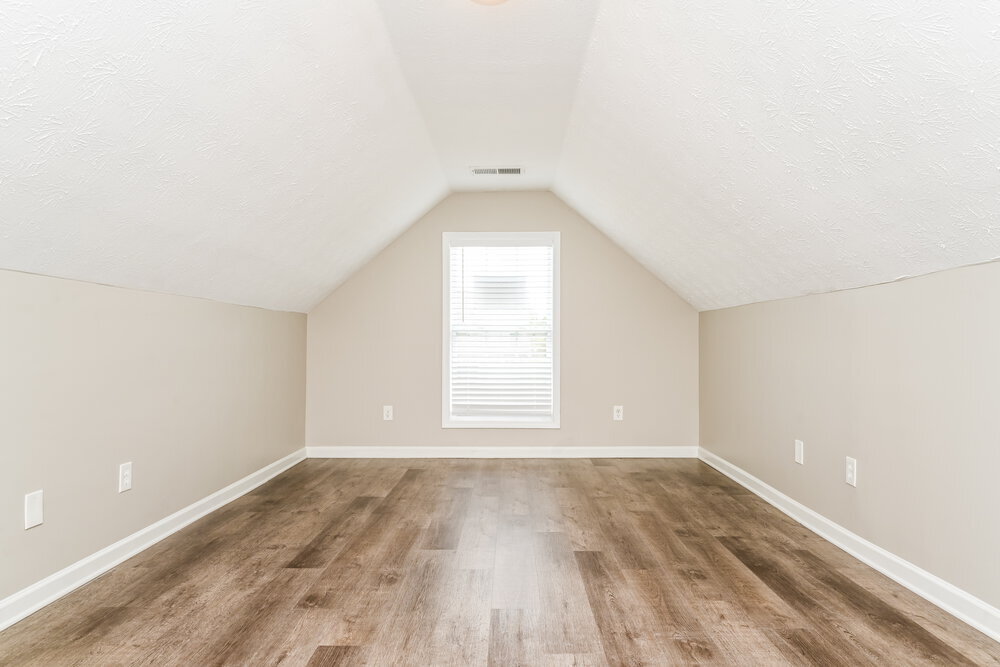 Building Photo - 9025 Aldbury Dr