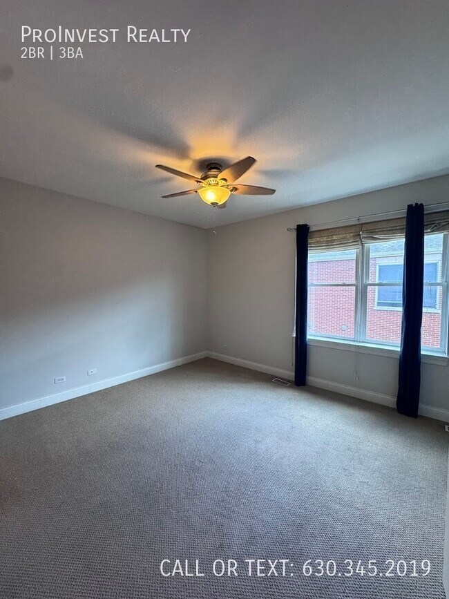Building Photo - 1193 S Grove-9