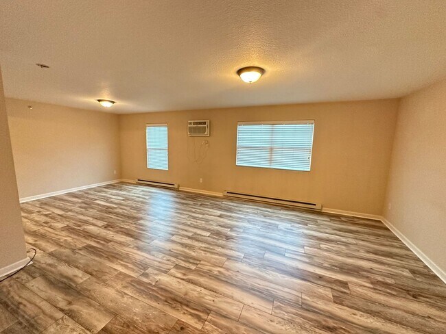 Building Photo - 3649 Indian Run Dr