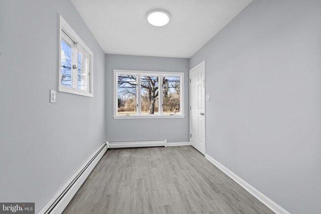 Building Photo - 18 Armor Ct