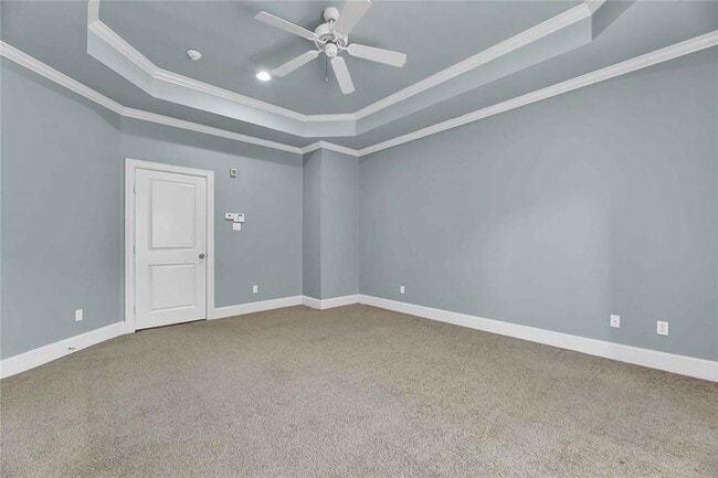 Building Photo - 4631 Regent Manor Dr