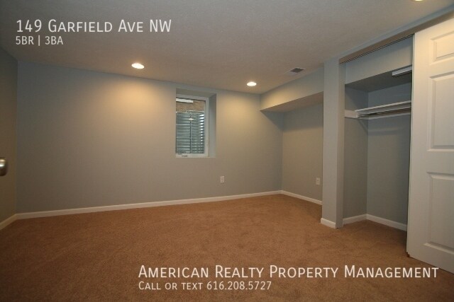 Building Photo - 149 Garfield Ave NW