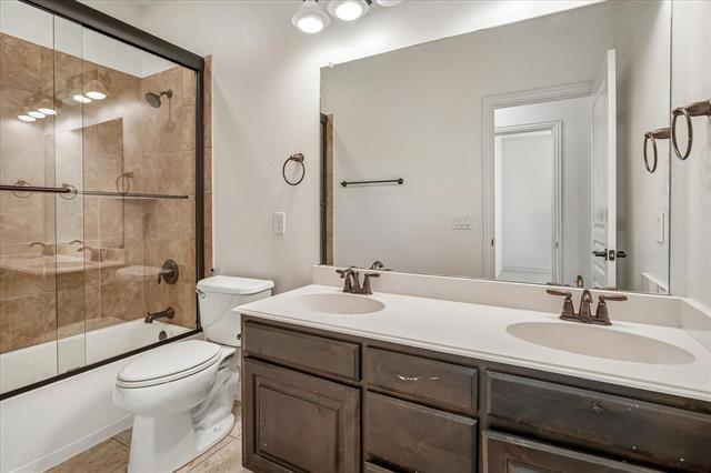 Building Photo - 1037 Everglades Dr