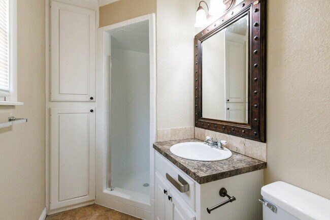 Building Photo - 2505 52nd St