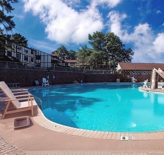 Building Photo - 520 Sierra Vista Ln