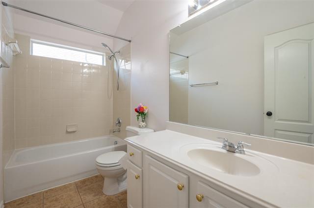 Building Photo - 2804 Appaloosa Ct