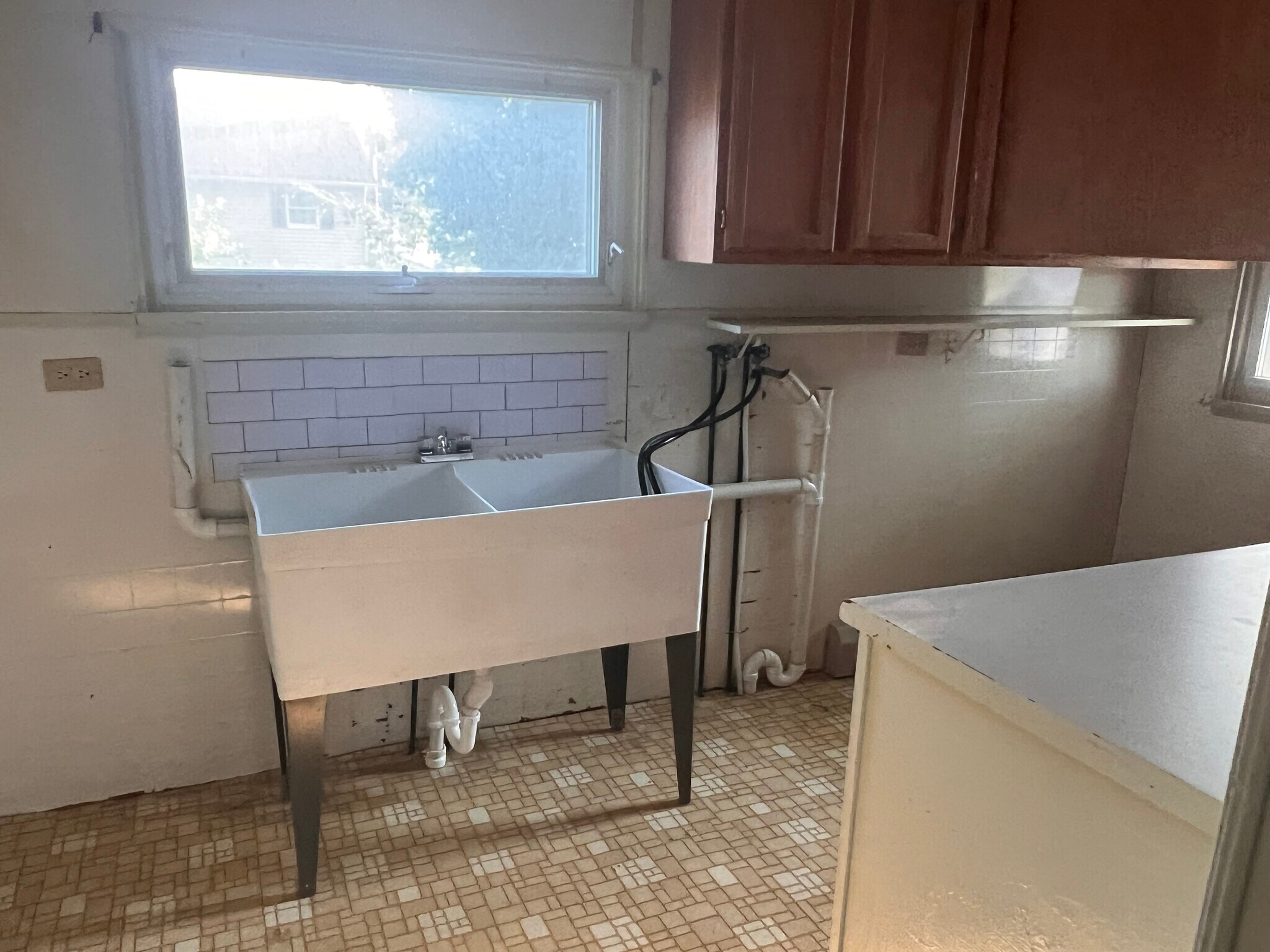 Laundry room, will have in unit washer and dryer - 1726 Temple Ave