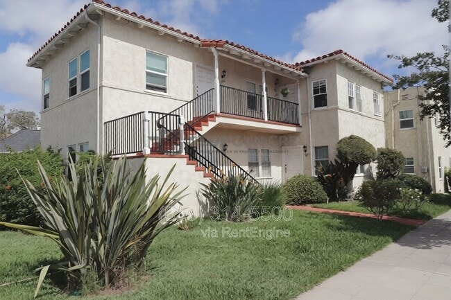 Building Photo - 1702-12 Madison Ave