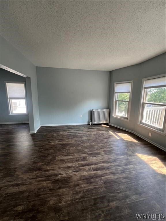 Building Photo - 146 Wallace Ave