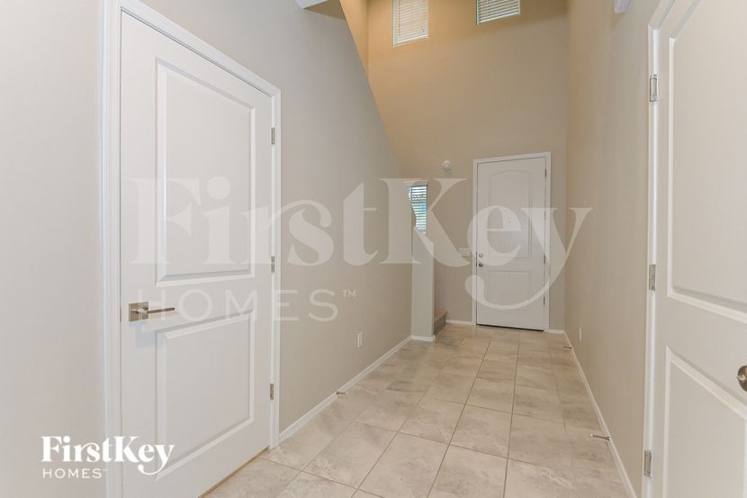 Building Photo - 7510 S Via Rancho La Costa