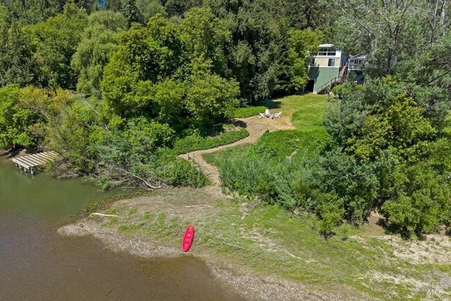 Building Photo - 1843 Square Foot River Front two level hom...