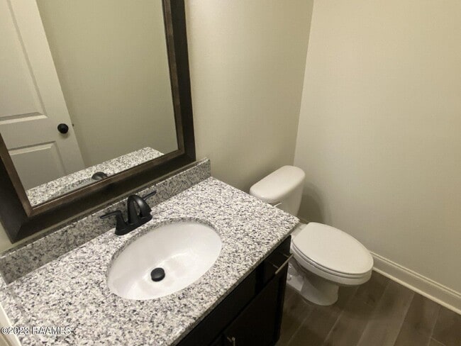 Building Photo - 103 Tenor St