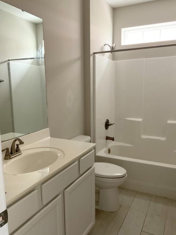 Building Photo - 157 Ella Kinley Cir