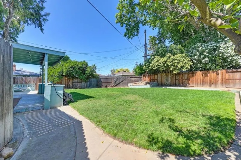 Building Photo - 6229 Donnelly Ln