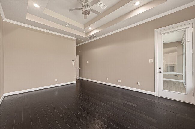 Building Photo - 7203 Timberlake Dr
