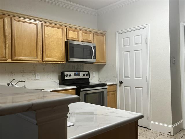 Building Photo - 937 Spring Valley Plaza