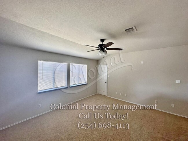 Building Photo - 4BD/3BA In Killeen TX