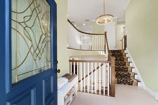 Building Photo - "Discover Comfort and Elegance: Spacious 4-Bed, 3-Bath Home with Hardwood Floors in Randolph, NJ!"