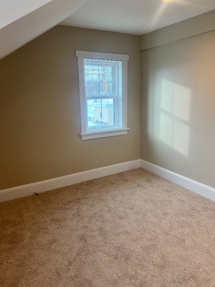 Building Photo - 121 E Lancaster Ave