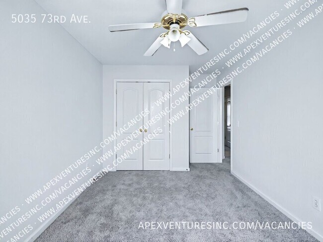 Building Photo - 5035 73rd Ave