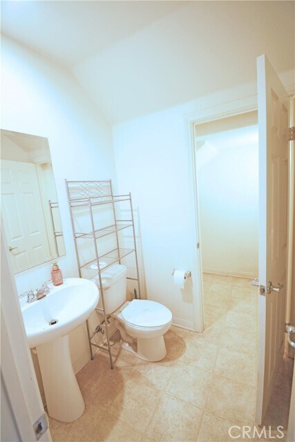 Building Photo - 8542 Cava Dr