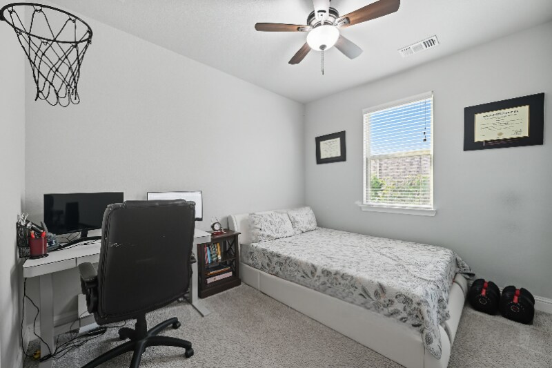 Building Photo - 2616 Calloway Creek Dr